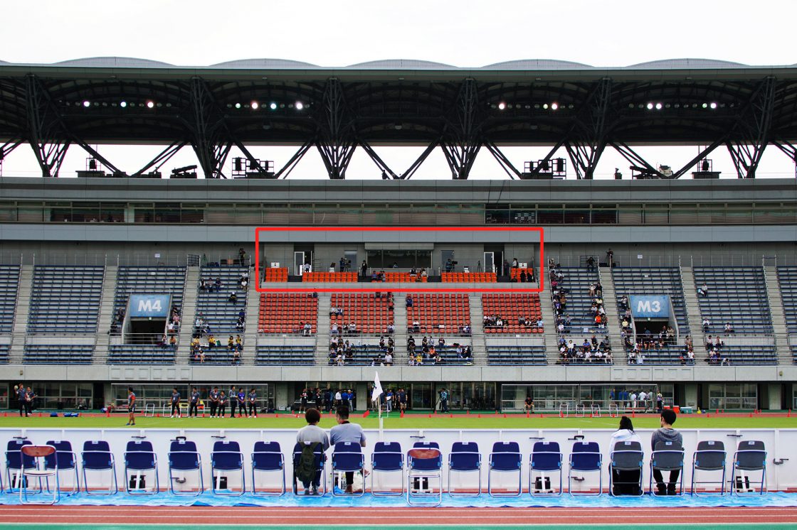【ラグビートップリーグ】これはスゴイ！熊谷陸上競技場のおもてなしシートで最高のラグビー観戦！